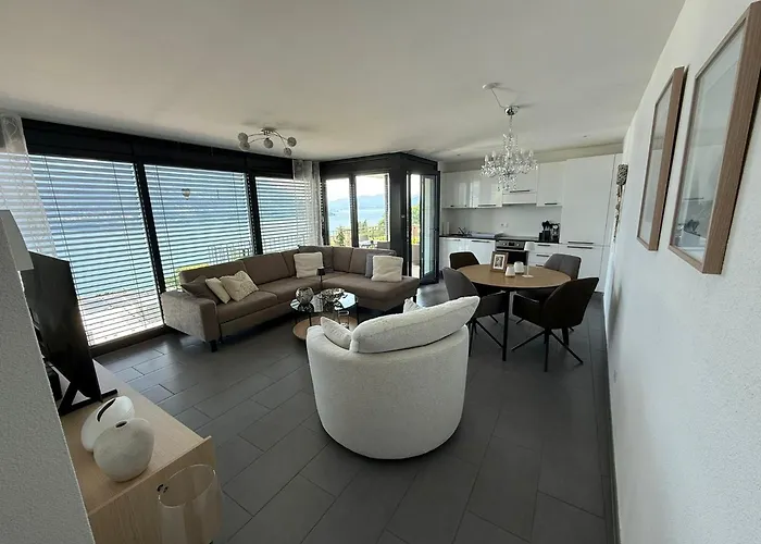 Panoramico Apartament Brissago